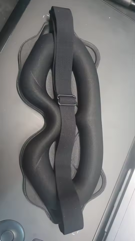 Customer photo showing the black eye mask padding and adjustable strap