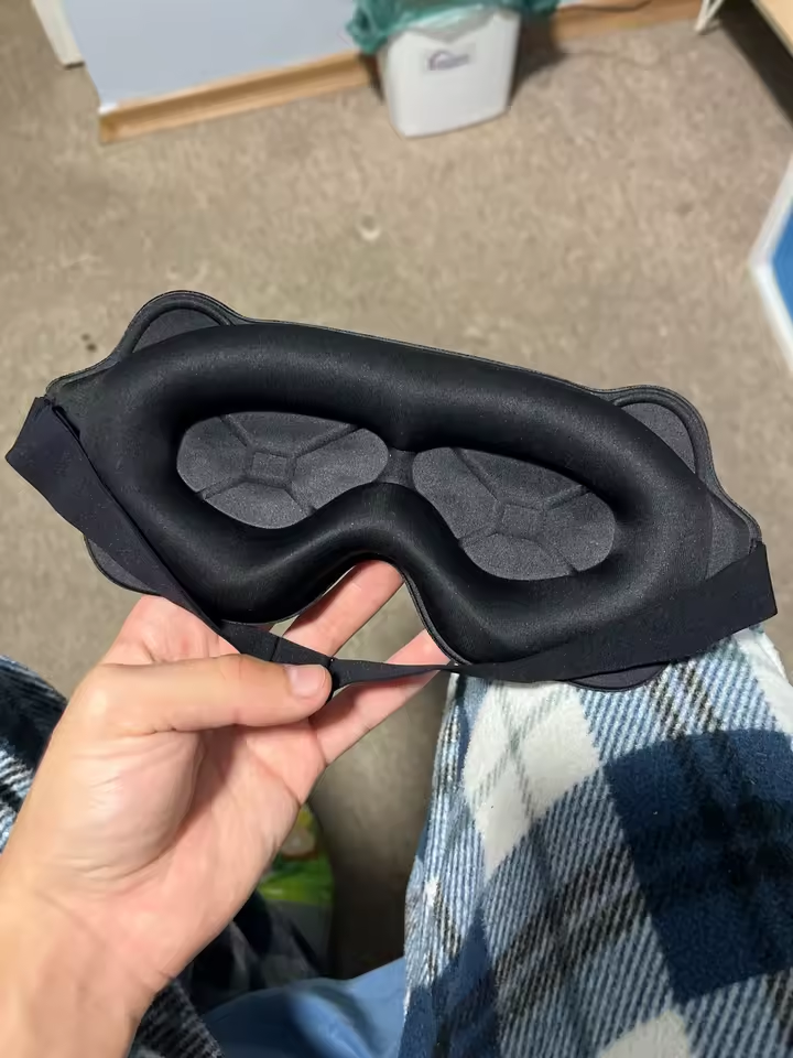 Customer photo showing the black mask's contoured eye cups